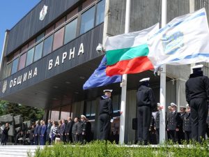 Министър Иван Пешев награди медалистите от Европейското първенство по сумо