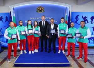 Ant International опровергава партньорството за отчитане на кръга, но амбициите на стабилни остават ясни · Technode