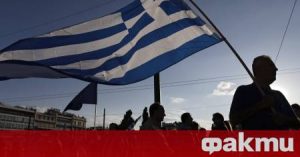 Гърция премахва таксите за теглене на пари в брой от банкоматите