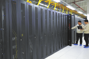 Китай работи за засилване на „оторизираната работа с публични данни“