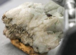 Япония стартира първото в света дълбоководно изпитание, за да осигури собствени запаси от редки земни елементи