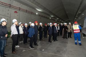 Как Китай превърна провала на мегапроект в определящ момент в съвременното инженерство