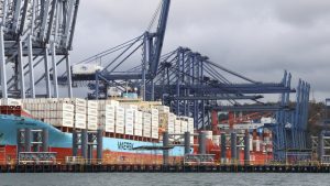 Какво стои зад плана за приемане на модел с множество оператори за пристанищата на Панамския канал?