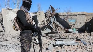 Пакистан атакува екстремисти в Афганистан, тествайки примирието в Доха