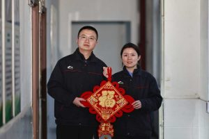 Железопътна двойка помага за обслужването на пролетния фестивал