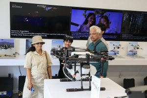 DJI съди FCC, тъй като американски пилоти на дронове осъждат забраната за внос