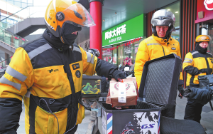 Китай затяга правилата за онлайн търговците на храни